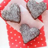 Healthy-Valentine’s-Day-Brownies-Hearts